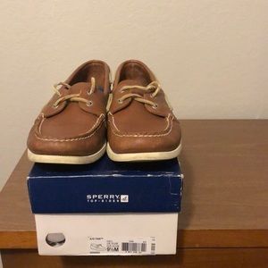 Men’s boat shoes